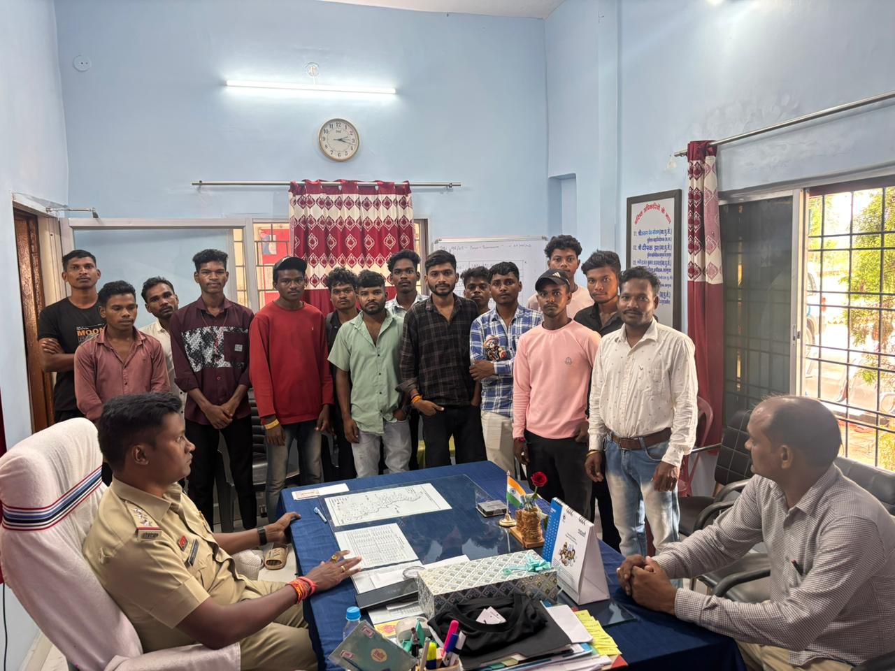 आगामी त्योहारों के मद्देनज़र सरगुजा पुलिस की सख़्ती