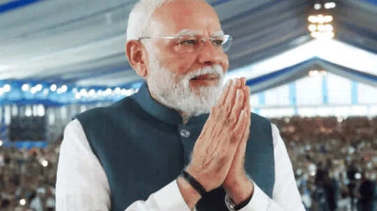 75 की उम्र में भी मोदी का जलवा! जन्मदिन पर विपक्ष से लेकर विश्व नेताओं तक ने झुकाया सिर…