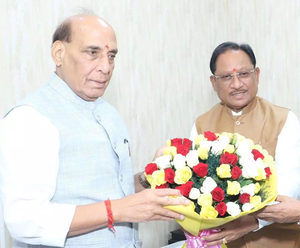 नौसेना के नए पोत होंगे छत्तीसगढ़ की नदियों के नाम पर, CM साय ने रक्षा मंत्री से की खास बैठक में प्रस्ताव