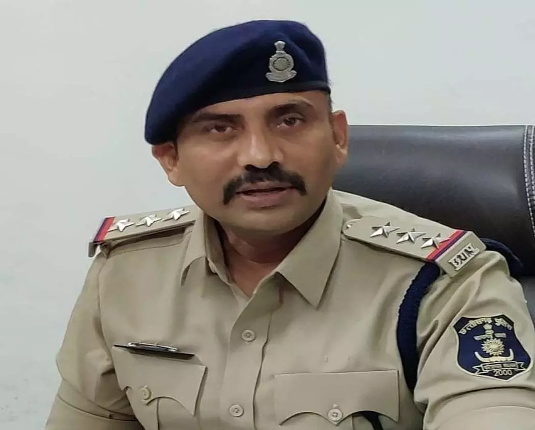 छत्तीसगढ़ के नितेश सिंह ठाकुर का जलवा: छोटे कस्बे से मिला बड़ा सम्मान, केंद्रीय गृह मंत्री दक्षता पदक से होंगे सम्मानित