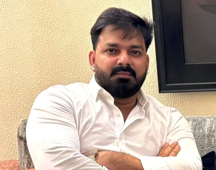 पवन सिंह विधानसभा चुनाव नहीं लड़ेंगे, पत्‍नी ज्‍योति सिंह से विवादों के बीच किया बड़ा ऐलान
