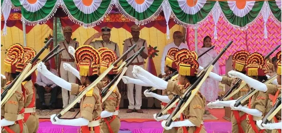 रायपुर में इंडियन नेवी का ट्रेनिंग कैंप शुरू — 300 से अधिक नौसेना एनसीसी कैडेट्स ले रहे हैं विशेष सैन्य प्रशिक्षण