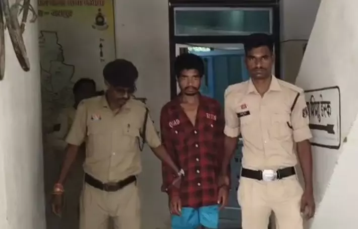 भतीजे ने बुआ को टांगी से मार डाला! जशपुर में तंत्र-मंत्र के शक में हुई दिल दहला देने वाली हत्या