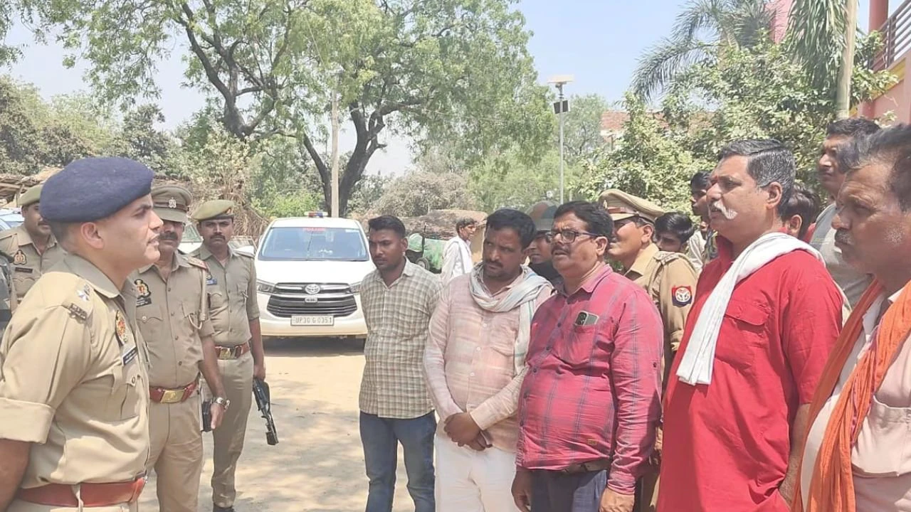 पिता की मौत का ऐसा बदला!` आरोपी` 14 साल जेल रहा छूटा तो दिल्ली गया; जब आया तो बेटे ने फरसे से काटा
