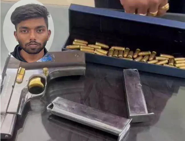 कोरबा: प्रेमिका से मिलने आया अपराधी युवक गिरफ्तार, होटल से पिस्टल और कारतूस बरामद