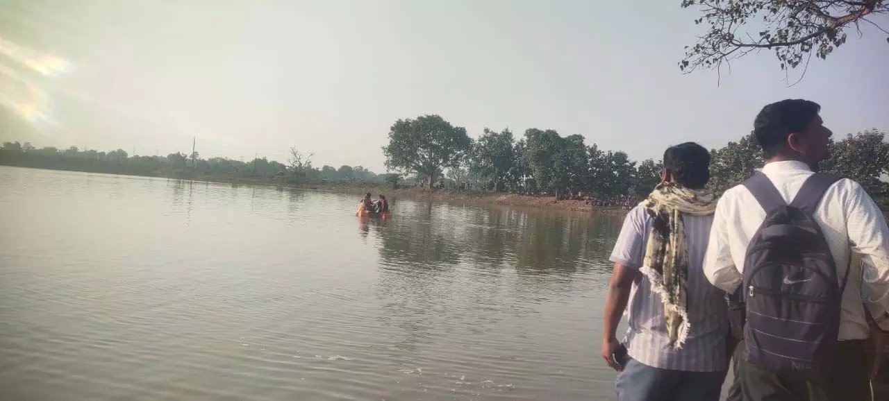 CG BREAKING: लालखदान तालाब में नहाने गए चार बच्चों में से दो की डूबकर मौत