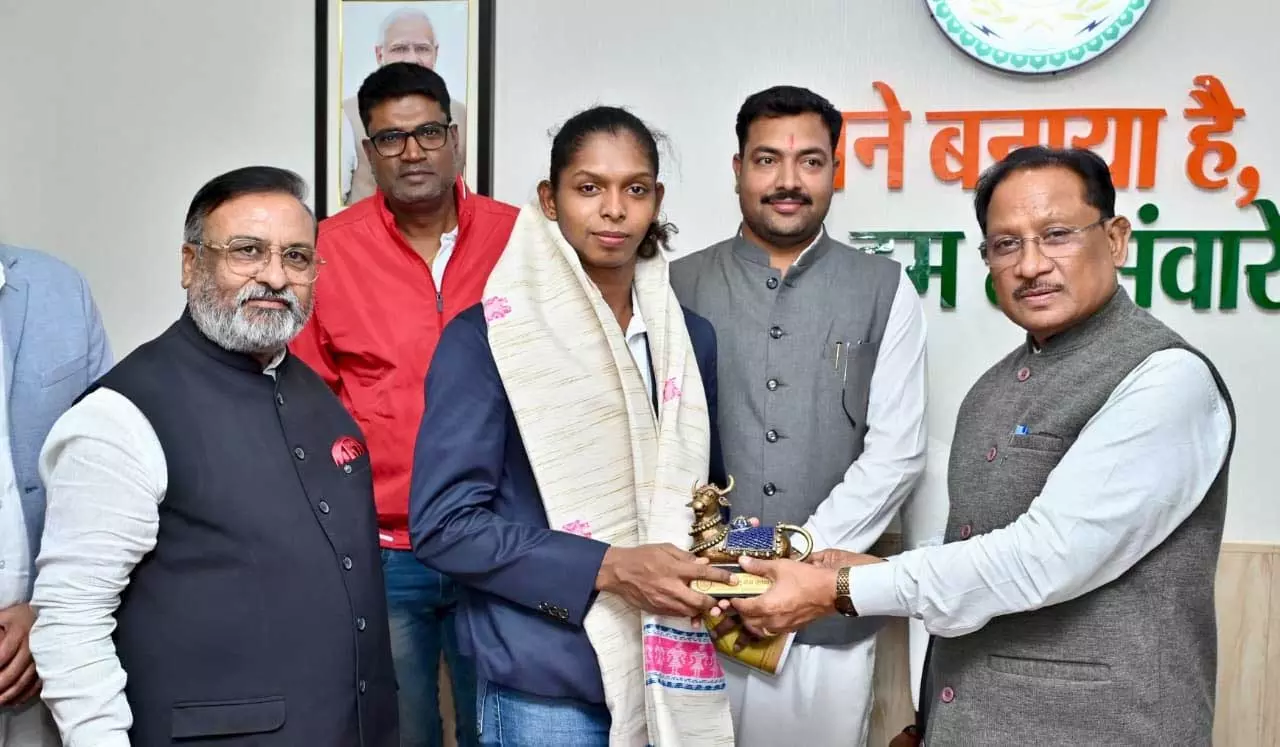 CM साय ने महिला कबड्डी विश्व कप स्टार खिलाड़ी संजू देवी को दी बधाई