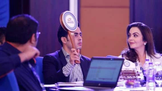 मुंबई इंडियंस ने जारी की चौंकाने वाली रिटेंशन लिस्ट — 17 साल की खिलाड़ी पर जताया भरोसा, हरमनप्रीत नहीं हैं पहला रिटेंशन!