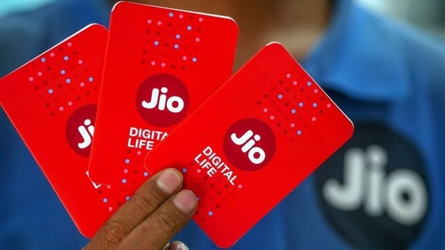 करोड़ों ग्राहकों की मौज, 601 रुपये का स्पेशल प्लान लाई कंपनी, 1 साल चलाएं Unlimited 5G
