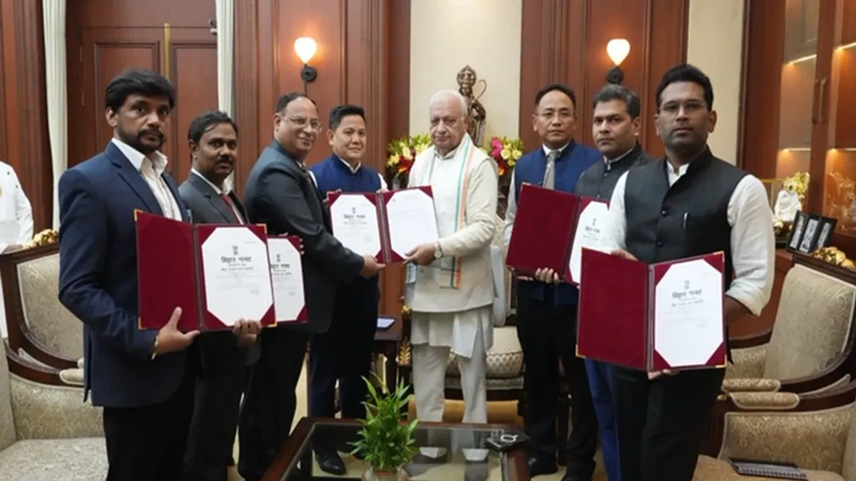 बिहार में आचार संहिता खत्म, चुनाव आयोग ने राज्यपाल को सौंपी 243 विधायकों की लिस्ट, इस दिन होगा शपथ ग्रहण?