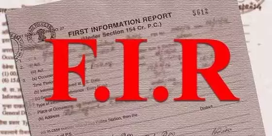 कोरबा में लापरवाही से मासूम की मौत, पड़ोसी के खिलाफ FIR दर्ज कोरबा में लापरवाही से मासूम की मौत, पड़ोसी के खिलाफ FIR दर्ज