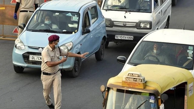 सरकार का बड़ा झटका! अब मोटरसाइकिल से कार तक, 10 गुना लगेगी ये फीस; ₹2500 नहीं ₹25000 लगेंगे सरकार का बड़ा झटका! अब मोटरसाइकिल से कार तक, 10 गुना लगेगी ये फीस; ₹2500 नहीं ₹25000 लगेंगे
