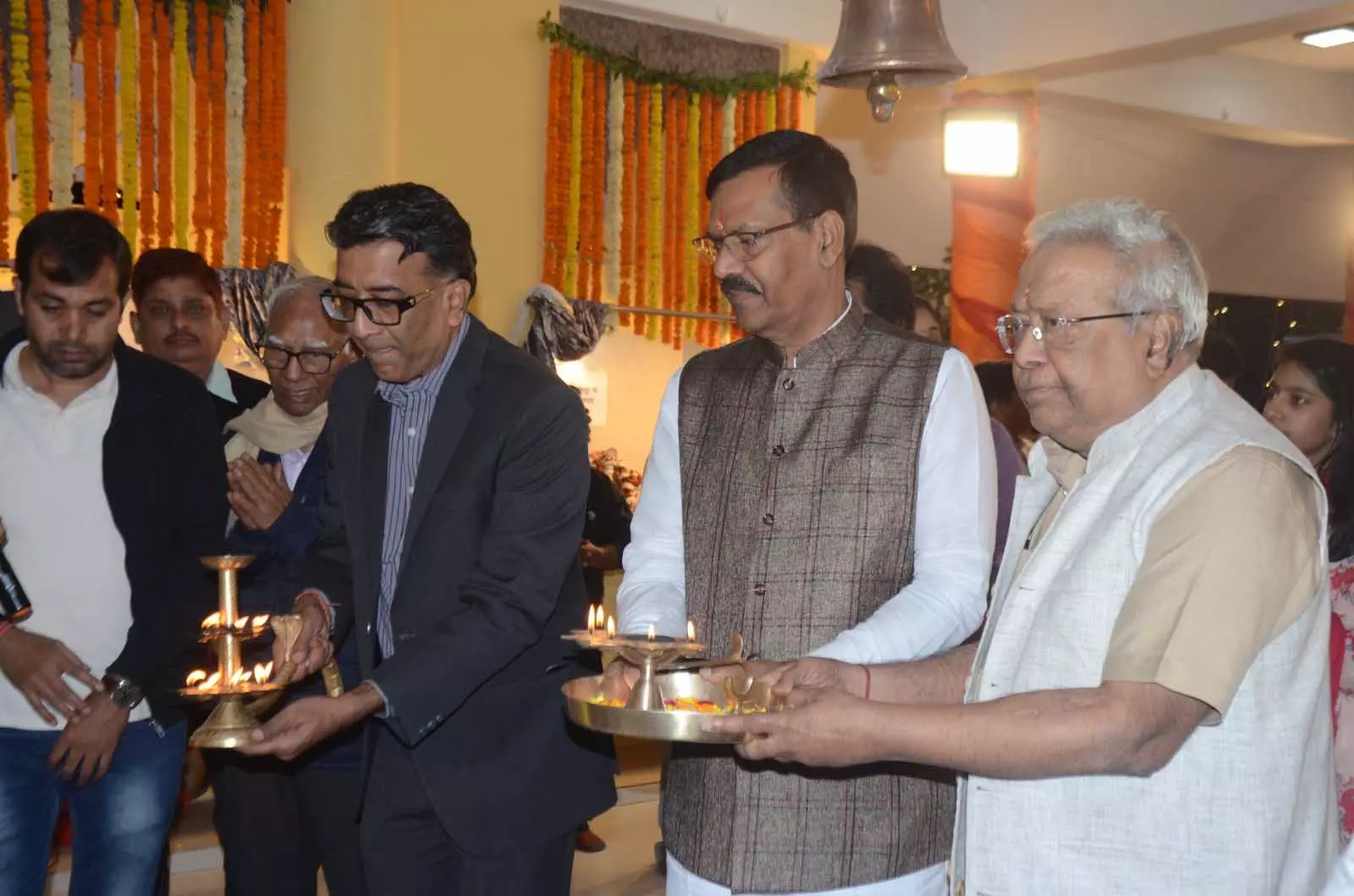 जीवन विहार कॉलोनी राधाकृष्ण मंदिर की 10वीं वर्षगांठ हर्षोल्लासपूर्वक संपन्न