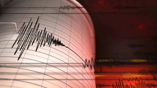 Japan : 6.7 तीव्रता के तेज झटकों से कांपा जापान, उत्तरी तट पर सुनामी की चेतावनी जारी