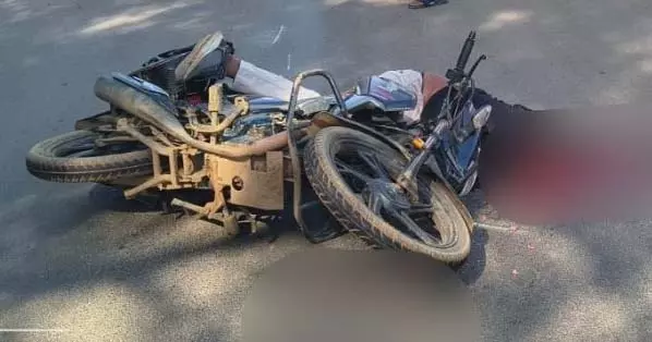 ट्रक की टक्कर से बाइक सवार की दर्दनाक मौत