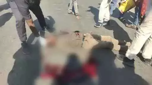 फैक्ट्री कर्मचारी को अज्ञात वाहन ने कुचला, मौत