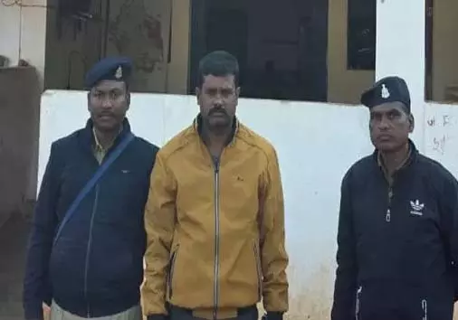 जशपुर में दुष्कर्म का मामला—शेप-शॉप प्राइवेट कंपनी का अधिकारी गिरफ्तार