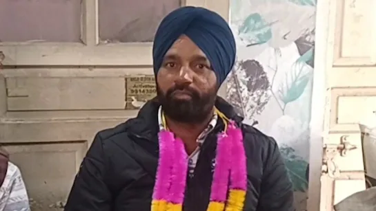 7 रुपये लगाए… और जीत लिया 1 करोड़! पंजाब के किसान की रातोंरात पलटी किस्मत, कई दिन तक किसी को खबर ही नहीं