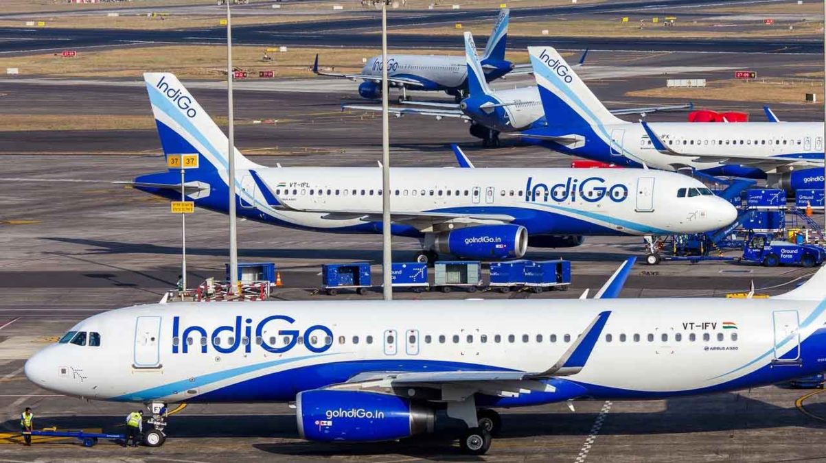IndiGo एयरलाइंस पर कानूनी कार्रवाई की तैयारी IndiGo एयरलाइंस पर कानूनी कार्रवाई की तैयारी