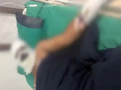 फ्लैक्स लगाने के दौरान बड़ा हादसा…. हाईटेंशन तार की चपेट में आए दो युवक, हालत गंभीर….