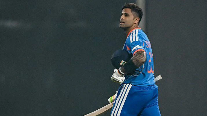  Cricket Shock! भारत की करारी हार के बाद फूटा गुस्सा — क्या गौतम गंभीर और सूर्यकुमार यादव ने मैच खुद गंवा दिया? उठने लगे बड़े सवाल!