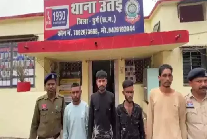  पुलिस ने नशीली टैबलेट्स के अवैध कारोबार का किया भंडाफोड़, 3 गिरफ्तार
