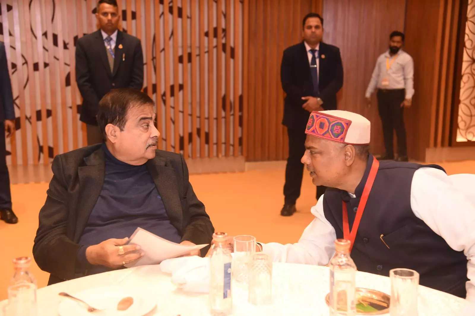 परिवहन मंत्री कश्यप ने ट्रैफिक सुरक्षा और वाहन नियमों पर कड़ाई का किया ऐलान