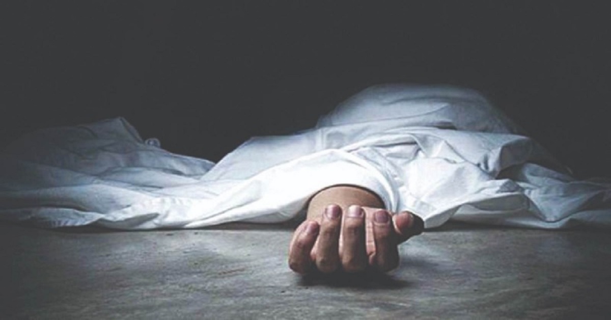 रिजल्ट हाथ में था, चेहरे पर खुशी… अगले ही पल हार्ट अटैक ने छीन ली ज़िंदगी, CCTV में कैद हुआ दिल दहला देने वाला मंजर