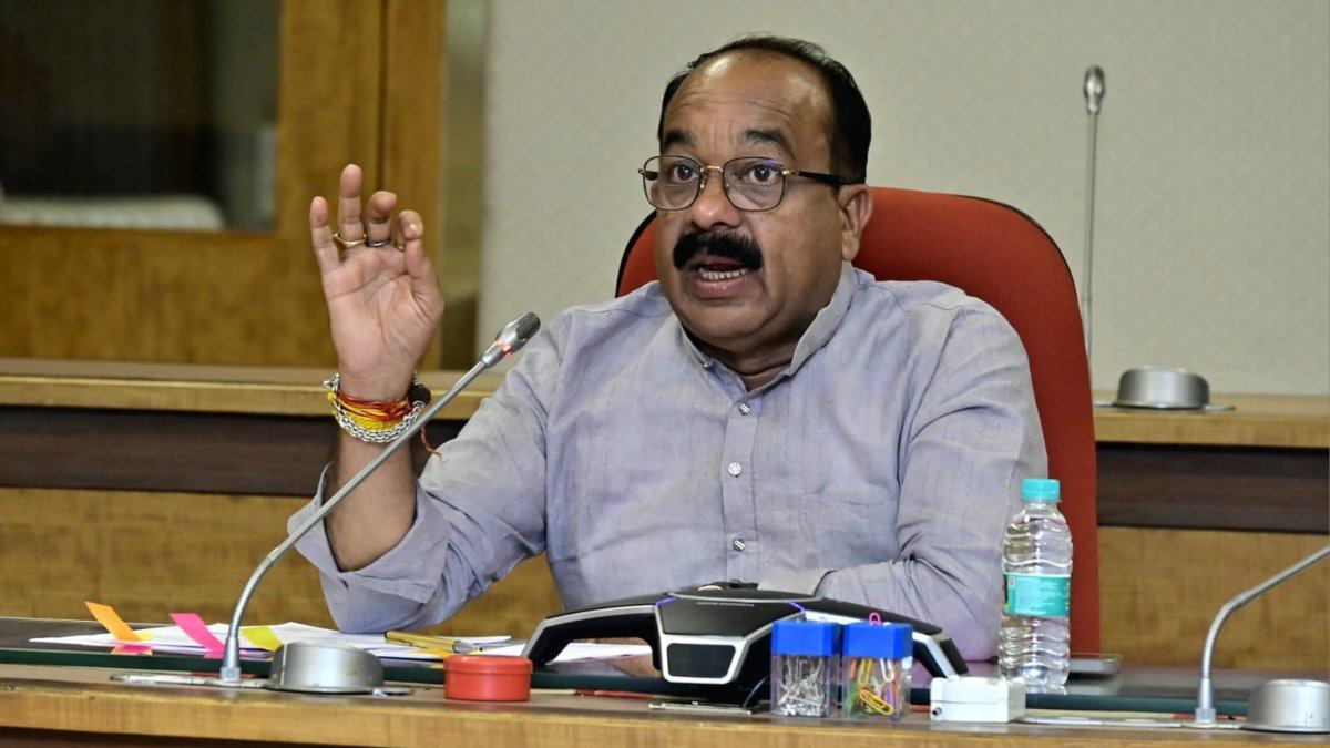 उप मुख्यमंत्री अरुण साव ने किसानों को दिलाया भरोसा: एक-एक दाना धान खरीदी होगी
