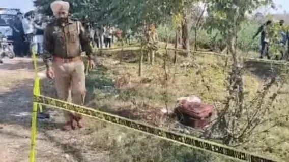  “हाईवे किनारे पड़ा सूटकेस… खोलते ही कांप उठे लोग! बठिंडा में मिली जली हुई युवती की लाश से फैली सनसनी”