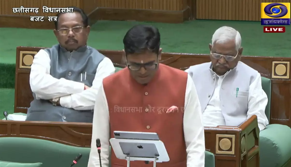 ‘SANKALP’ बजट में बड़ा ऐलान! इंद्रावती बैराज को 68 करोड़, 250 महतारी सदन और बच्चियों को ₹1.5 लाख