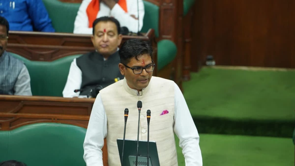 छत्तीसगढ़ की अर्थव्यवस्था ने पकड़ी रफ्तार! 11.57% GDP ग्रोथ का अनुमान, प्रति व्यक्ति आय में भी बड़ा उछाल