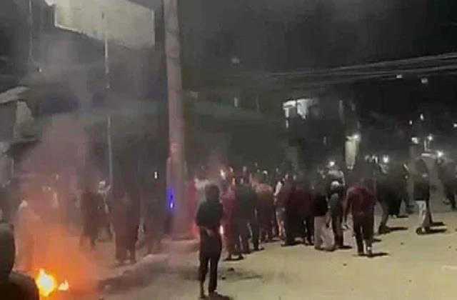 नई सरकार बनी… और 24 घंटे में जल उठा मणिपुर! शपथ ग्रहण के बीच हिंसा, गोलीबारी और बंद से हिला राज्य