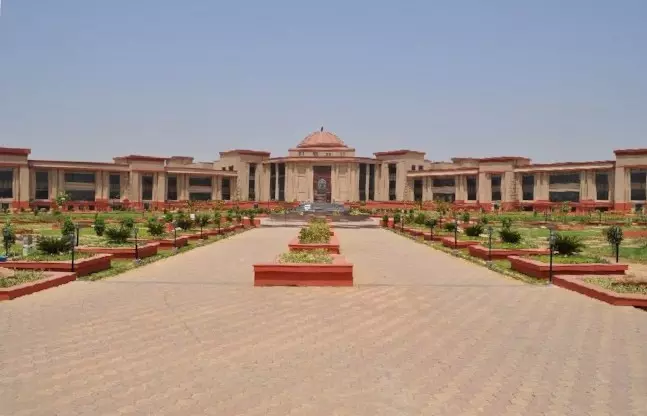108 करोड़ की मेडिकल खरीद पर बड़ा फैसला, हाईकोर्ट ने याचिका को बताया बेबुनियाद