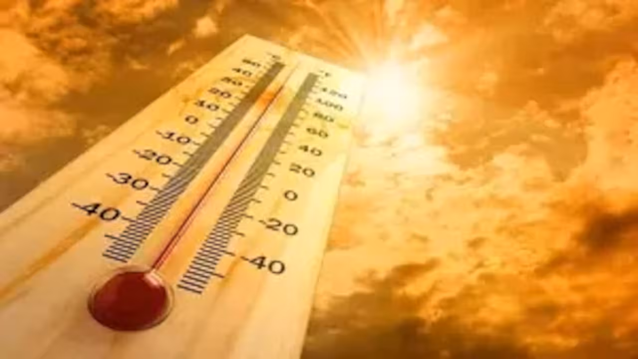 होली खत्म… और बढ़ने लगी तपिश! छत्तीसगढ़ में गर्मी का पहला वार, जानिए कब तक झुलसाएगा मौसम