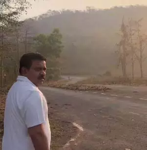 जहां बिछे थे IED बम, वहीं पैदल चले गृहमंत्री! अबूझमाड़ में ‘खतरे के बीच’ विजय शर्मा का साहसिक दौरा