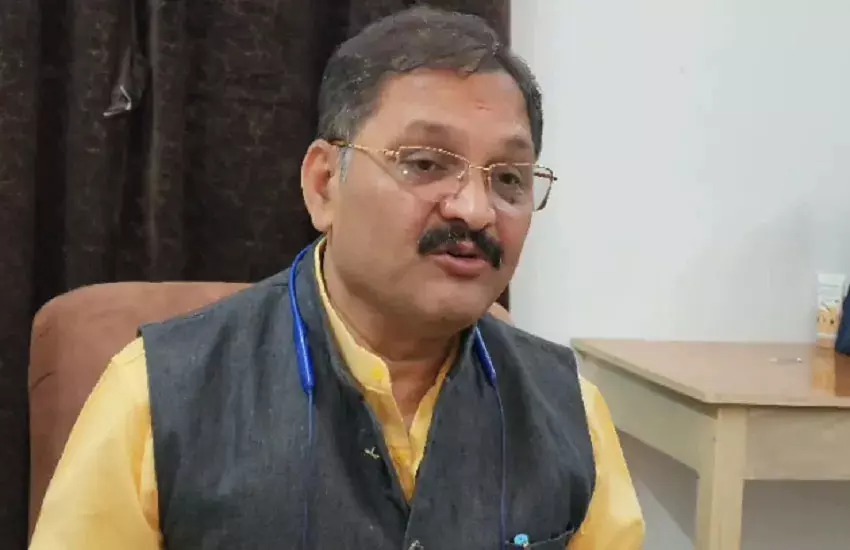 विदेशी फंडिंग पर सियासी बम, कांग्रेस पर बड़े आरोपों से बढ़ा तनाव, क्या खुलेंगे और राज