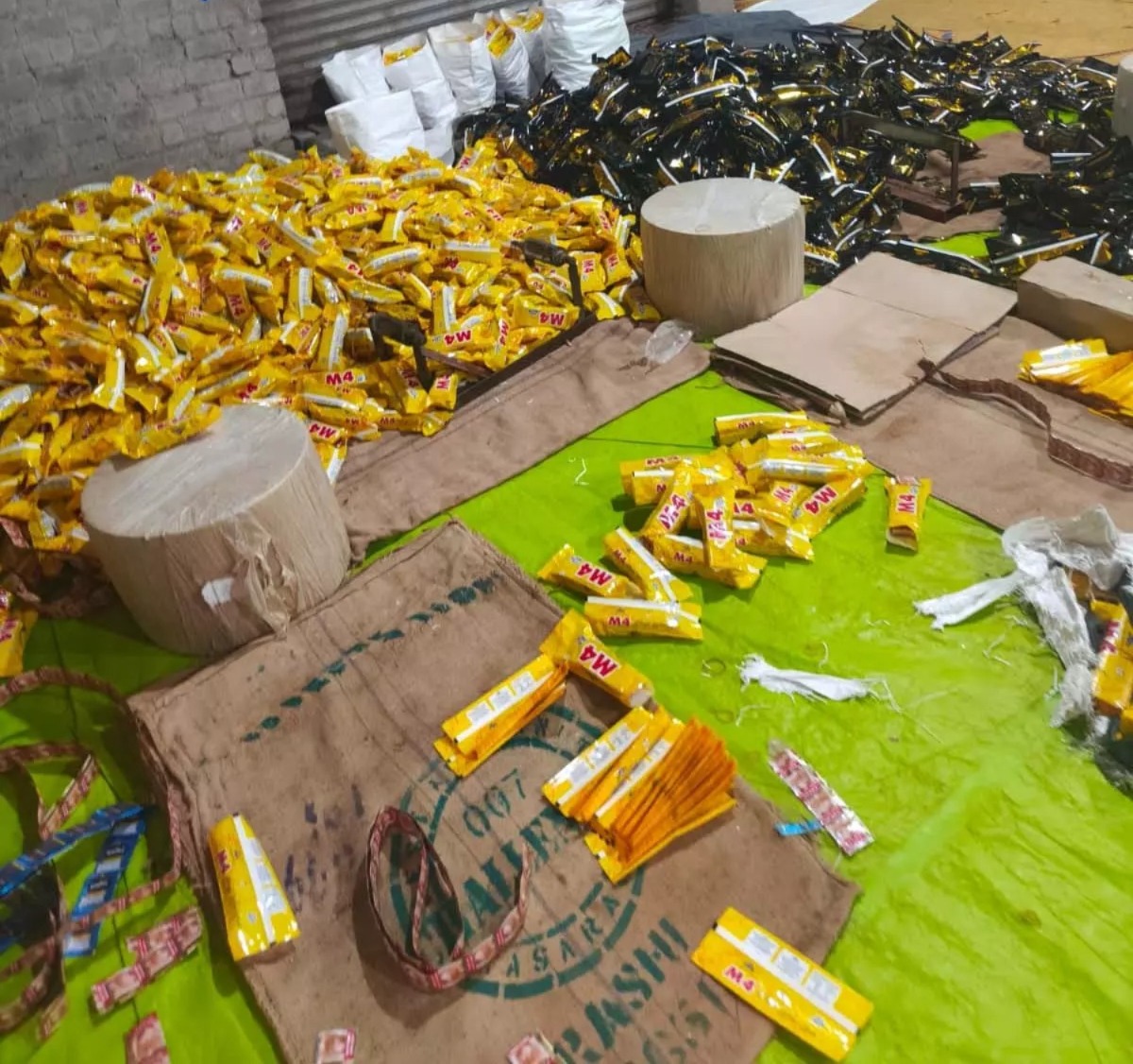 दुर्ग में नकली जर्दा गुटखा का बड़ा खुलासा, बाहर से आए मजदूरों के सहारे चल रहा था करोड़ों का खेल