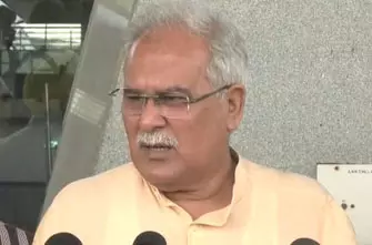 ‘पहले अपने मंत्रियों से बिना देखे वंदे मातरम गवाइए…’ भूपेश बघेल का CM साय पर तीखा हमला, कई मुद्दों पर घेरा ‘पहले अपने मंत्रियों से बिना देखे वंदे मातरम गवाइए…’ भूपेश बघेल का CM साय पर तीखा हमला, कई मुद्दों पर घेरा