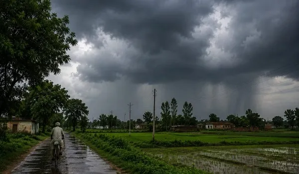 CG Weather Alert: 4 दिन बाद बदल जाएगा मौसम का मिजाज! छत्तीसगढ़ पर मंडरा रहा मानसून, आज आंधी-बिजली का खतरा
