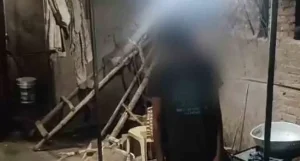 एक ही होटल से दूसरी मौत ने बढ़ाया रहस्य, रसोई में फंदे से लटका मिला कर्मचारी का शव, इलाके में सनसनी