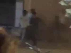 गर्लफ्रेंड को लेकर बुलाया, फिर दोस्तों संग बरसा दिया कहर! कैफे में बिछा जाल, वायरल वीडियो ने खोल दी पूरी कहानी