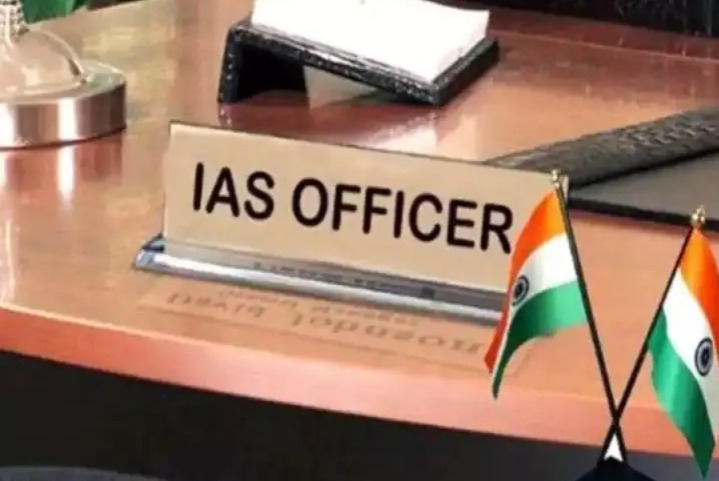 छत्तीसगढ़ नहीं लौटेंगे IAS अभिषेक शर्मा! केंद्र ने लिया बड़ा फैसला, एक साल और बढ़ी जम्मू-कश्मीर में तैनाती