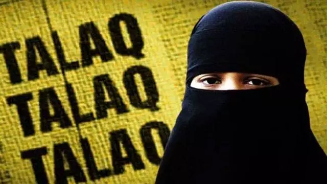 3 बार ‘तलाक’ बोलते ही उजड़ गया घर! गर्भवती पत्नी और दो मासूम बच्चों को आधी रात घर से निकाला, अब पति पर FIR