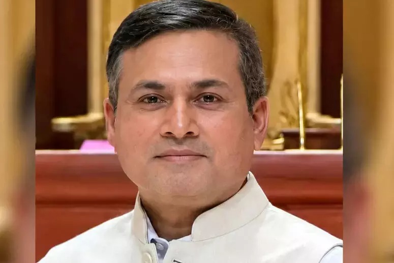 जनसंपर्क विभाग में बड़ा प्रमोशन! सुनील सिंह बने एडिशनल डायरेक्टर, दिल्ली से निभा रहे थे अहम जिम्मेदारी
