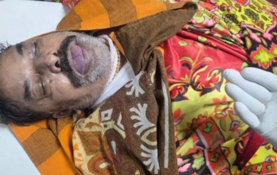 बिलासपुर में रिटायर्ड पुलिस इंस्पेक्टर की संदिग्ध मौत! कमरे का दरवाजा खुला तो सामने था दिल दहला देने वाला मंजर बिलासपुर में रिटायर्ड पुलिस इंस्पेक्टर की संदिग्ध मौत! कमरे का दरवाजा खुला तो सामने था दिल दहला देने वाला मंजर