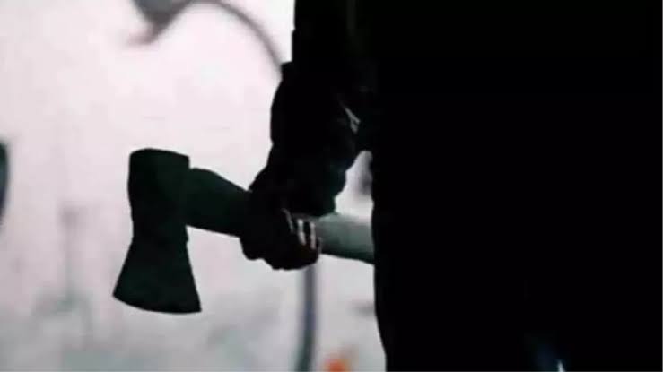 घर में खाना खा रहा था युवक… तभी कुल्हाड़ी लेकर पहुंचा बड़ा भाई, फिर जो हुआ उसने पूरे गांव को दहला दिया