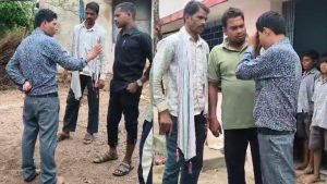शराब के नशे में स्कूल पहुंचा शिक्षक… मेडिकल रिपोर्ट ने खोली पोल, DEO ने तुरंत किया निलंबित