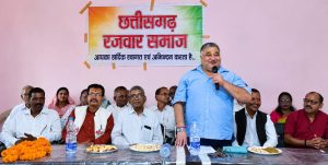 अम्बिकापुर में रजवार समाज की बैठक में मंत्री राजेश अग्रवाल का बड़ा संदेश, बोले- एकजुटता और शिक्षा से ही बनेगा मजबूत समाज