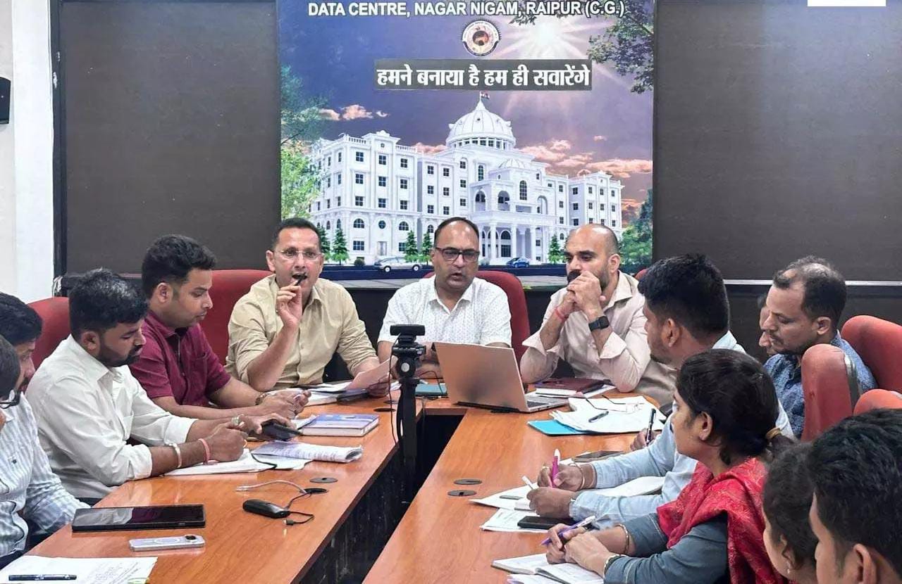 रायपुर में अवैध कॉलोनियों पर गिरेगी गाज! अतिक्रमण के खिलाफ नगर निगम ने दिए सख्त कार्रवाई के निर्देश